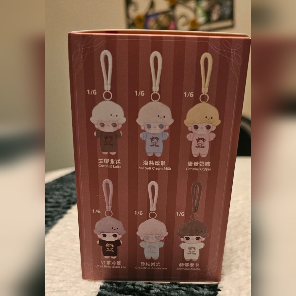 Pop Mart Dimoo World Soft-faced Plush Keychain Blind Box – New Sealed - Picture 2 of 4